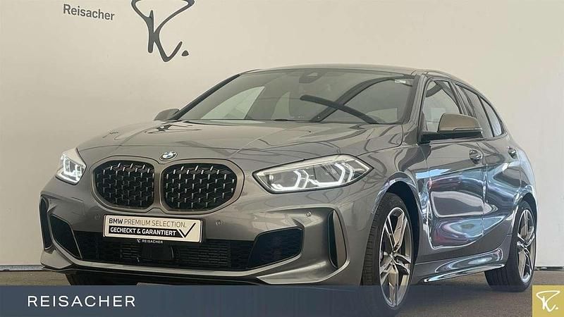 Skyscraper grau metallic Gebraucht 2024 BMW 135 Kleinwagen | 41.749 € (Fairer Preis) - Bild 1/4