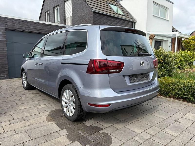 Gebraucht Seat Alhambra Style 150 PS (110 kW) 2018 Silber Van / Kleinbus