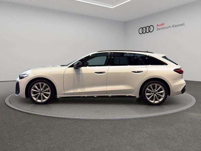 Gebraucht Audi A5 Ambiente 204 PS (150 kW) 2025 Weiß Coupé