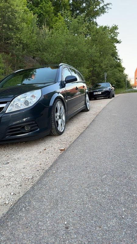 Gebraucht Opel Vectra 150 PS (110 kW) 2005 Blau Kombi