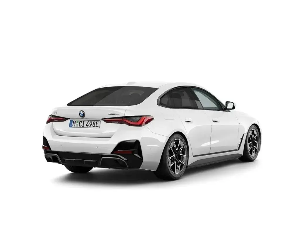 Gebraucht BMW i4 M Sport 250 kW (340 PS) 2025 Alpinweiss iii Limousine