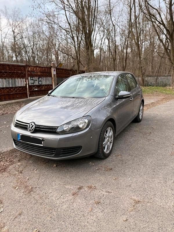 Gebraucht VW Golf VII 86 PS (63 kW) 2012 Grau Limousine