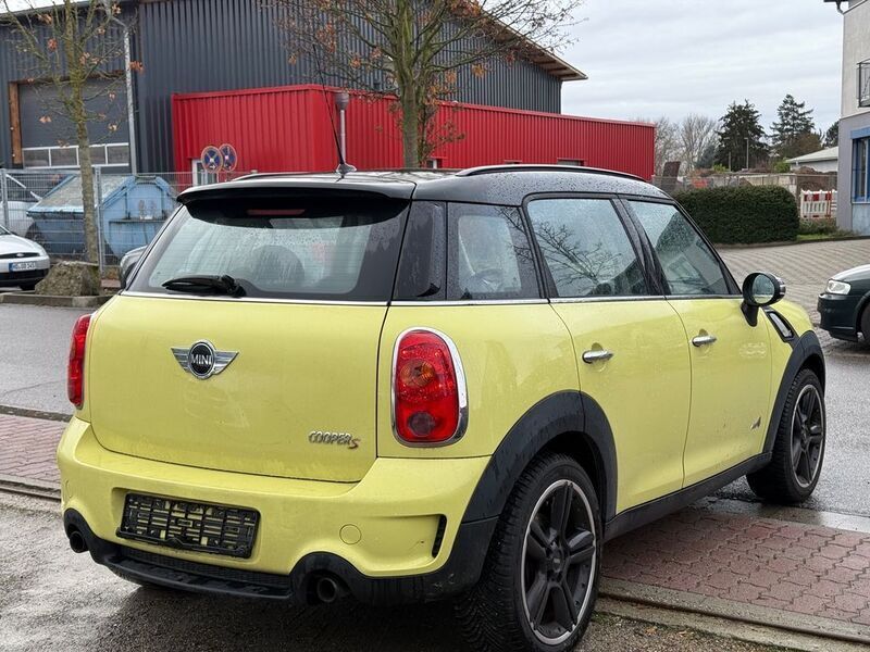 Gebraucht Mini Cooper S Countryman 184 PS (135 kW) 2011 Gelb SUV