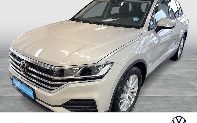 Gebraucht VW Touareg 231 PS (169 kW) 2025 Beige SUV