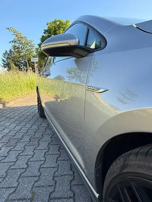 Gebraucht VW Golf VII GTD 184 PS (135 kW) 2015 Grau Limousine