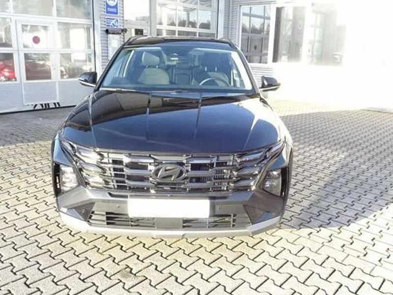 Gebraucht Hyundai Tucson Trend 160 PS (117 kW) 2024 Schwarz SUV