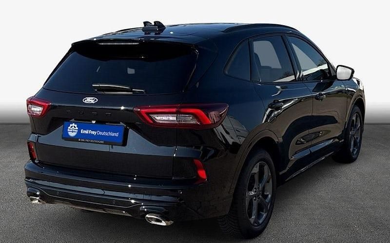 Gebraucht Ford Kuga ST-Line X 186 PS (136 kW) 2024 Schwarz SUV