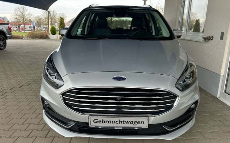 Gebraucht Ford Galaxy Titanium 190 PS (139 kW) 2023 Polarsilber metallic Van / Kleinbus