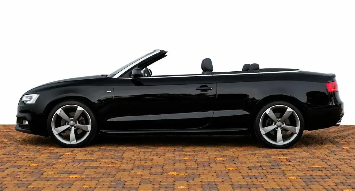 Gebraucht Audi A5 Cabriolet S-Line 170 PS (125 kW) 2013 Schwarz Cabrio