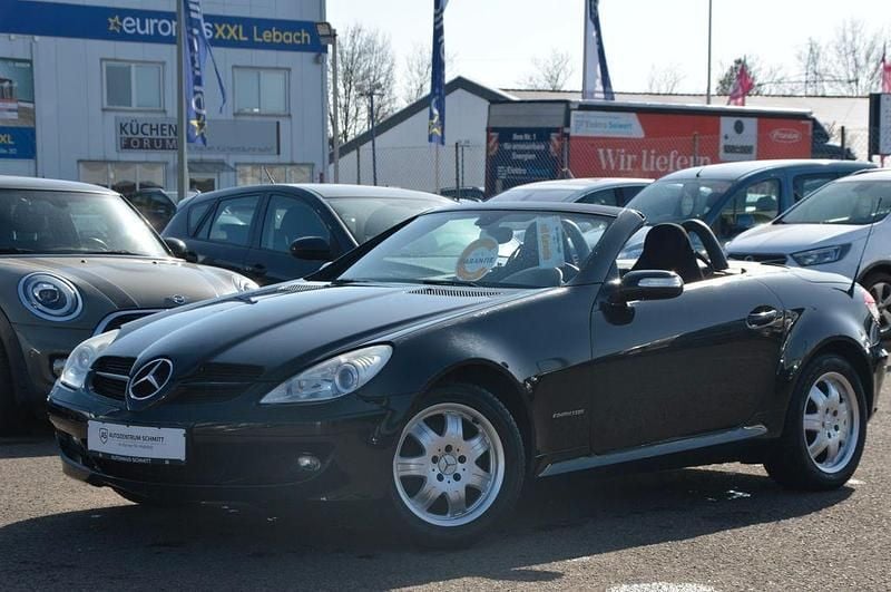 Gebraucht Mercedes SLK200 163 PS (119 kW) 2006 Schwarz Cabrio
