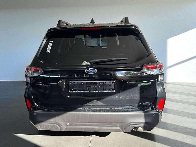 Neu Subaru Forester Exclusive+ 136 PS (100 kW) 2025 Cyrastal black SUV