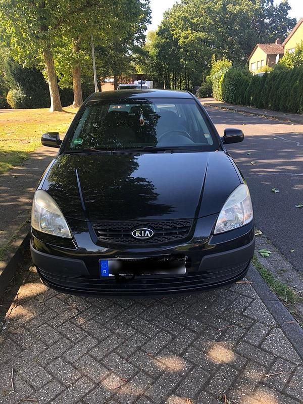 Schwarz Gebraucht 2008 Kia Rio Limousine | 1.850 € (Fairer Preis) - Bild 1/4