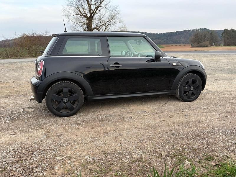 Usado Mini ONE 95 HP (69 kW) 2009 Preto Citadino