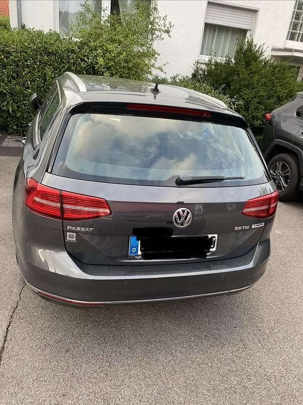 Gebraucht VW Passat Comfortline 150 PS (110 kW) 2015 Silber Limousine