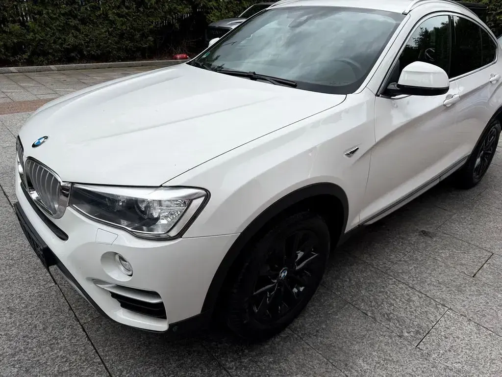 Gebraucht BMW X4 M Sport 190 PS (139 kW) 2016 Weiß SUV