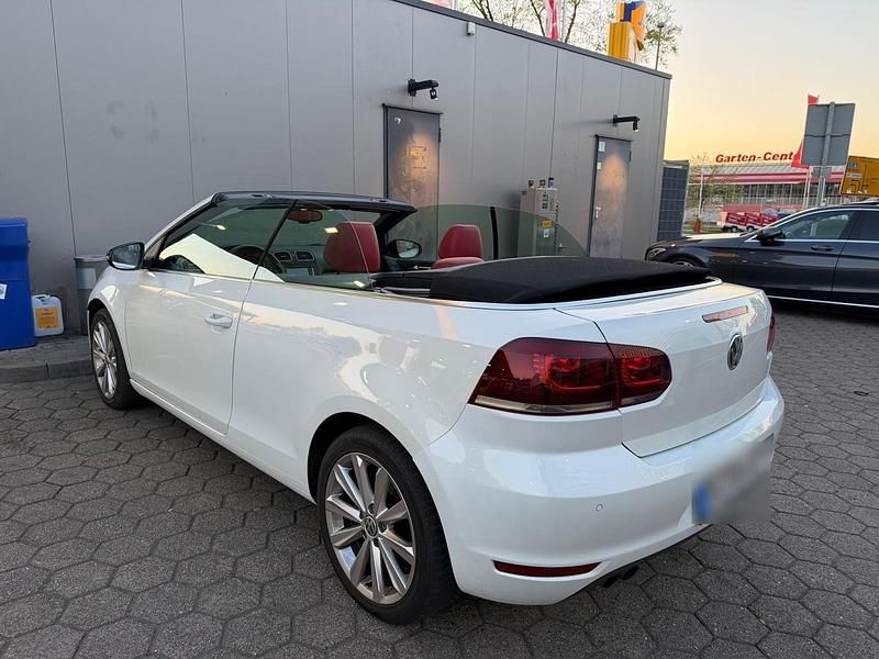 Gebraucht VW Golf Cabriolet 140 PS (102 kW) 2014 Weiß Cabrio