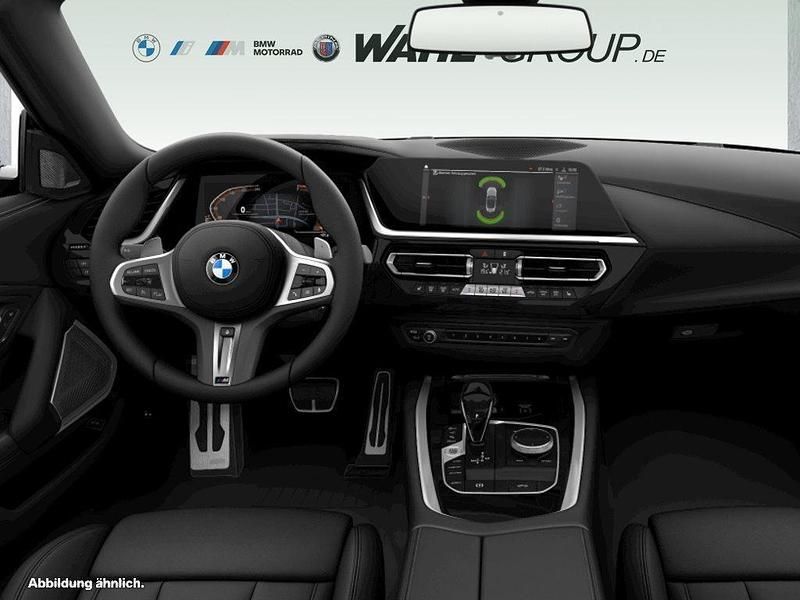 Gebraucht BMW Z4 Efficient Dynamics 258 PS (189 kW) 2023 Blau metallic Cabrio