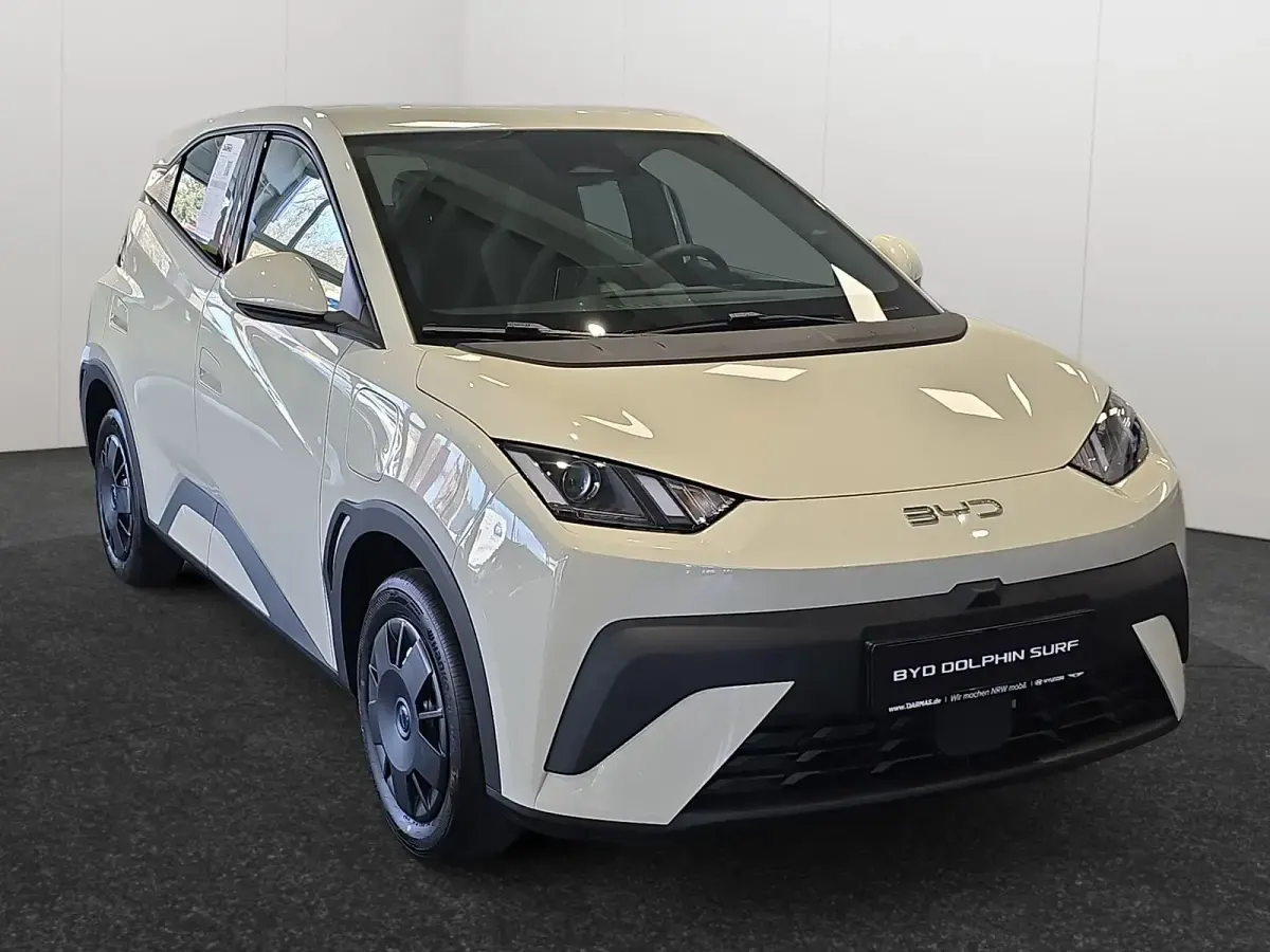 Nouvelle BYD Dolphin Surf Active 64 kW (88 ch) 2026 Blanc Citadine