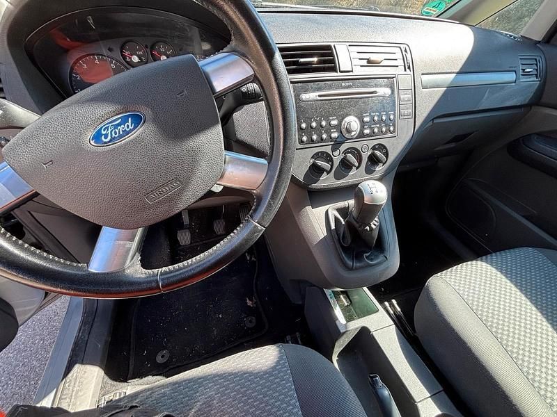 Second-hand Ford C-MAX 2004 Monovolum