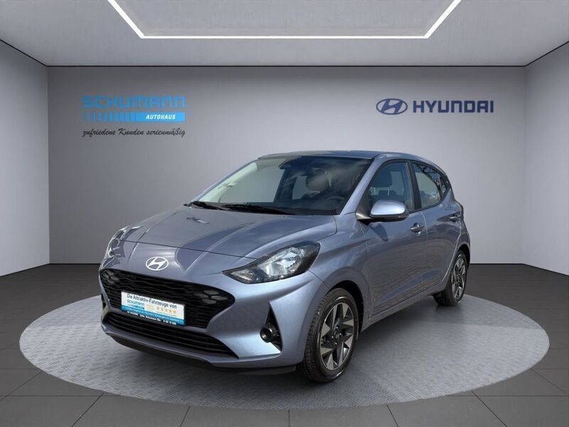 Blau Gebraucht 2023 Hyundai i10 Trend Kleinwagen | 14.990 € (Guter Preis) - Bild 1/4