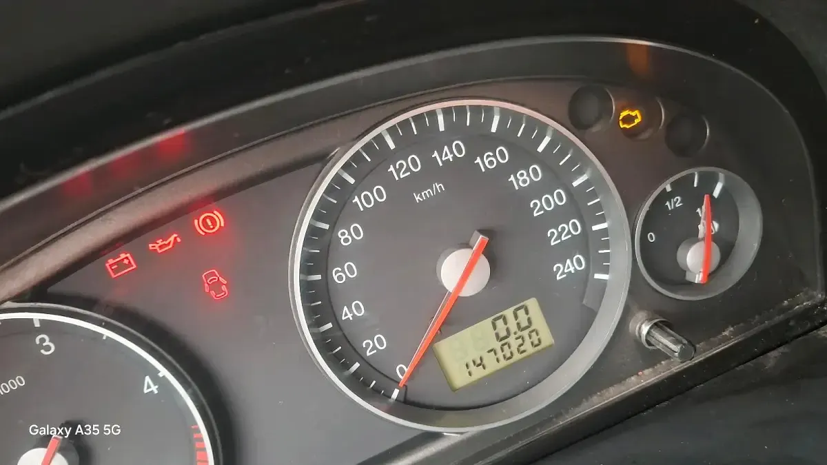 Gebraucht Ford Mondeo 155 PS (114 kW) 2005 Rot Kombi