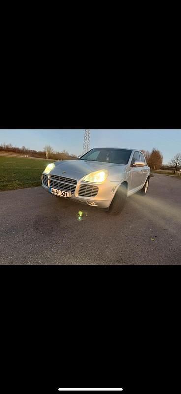 Silber Gebraucht 2006 Porsche Cayenne Turbo S SUV | 13.000 € - Bild 1/4