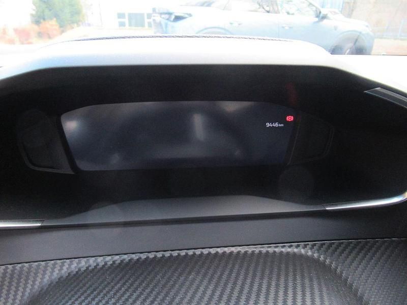 Gebraucht Peugeot 2008 Allure 131 PS (96 kW) 2024 Selenium grau SUV