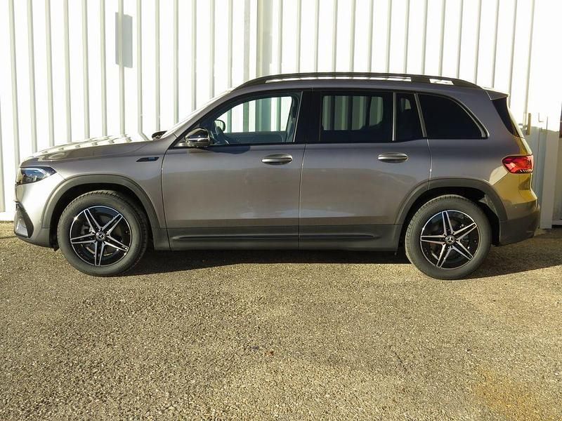 Gebraucht Mercedes EQB300 AMG 167 kW (228 PS) 2022 Mountaingrau SUV