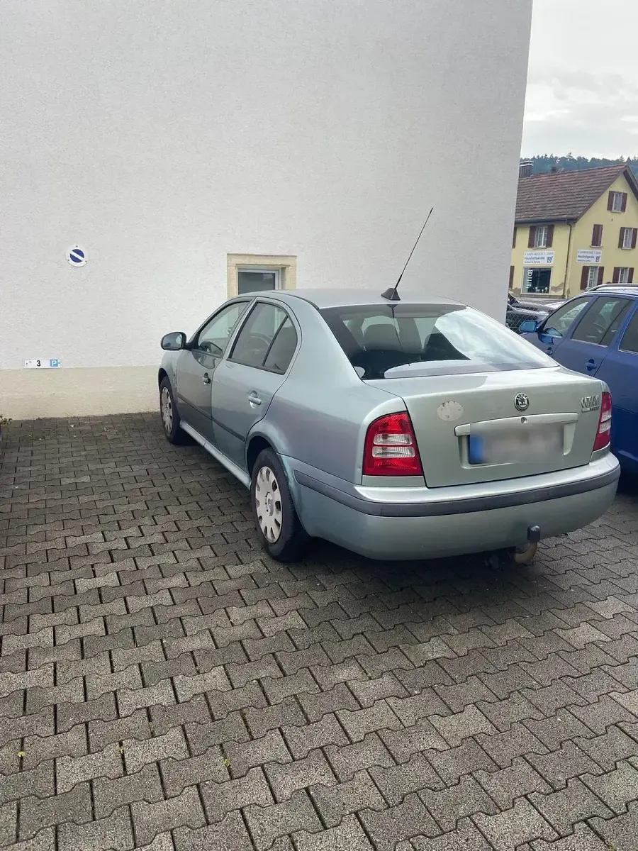 Gebraucht Skoda Octavia 101 PS (74 kW) 2010 Grün Limousine