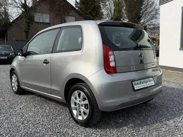 Gebraucht Skoda Citigo Active 60 PS (44 kW) 2019 Silber Kleinwagen