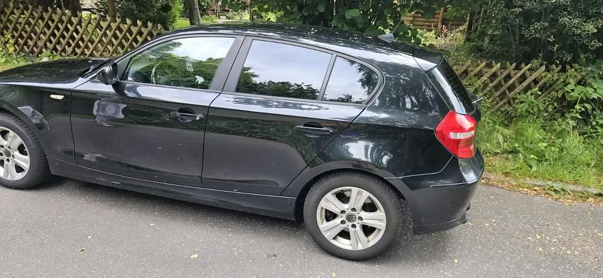Gebraucht BMW X1 142 PS (104 kW) 2011 Schwarz SUV