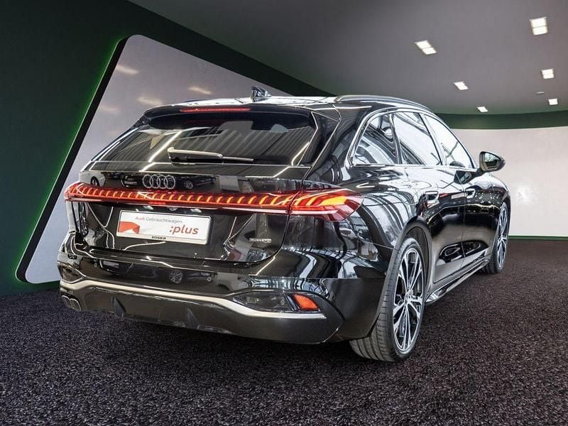 Gebraucht Audi A5 S-Line 204 PS (150 kW) 2025 Schwarz / mythosschwarz Kombi