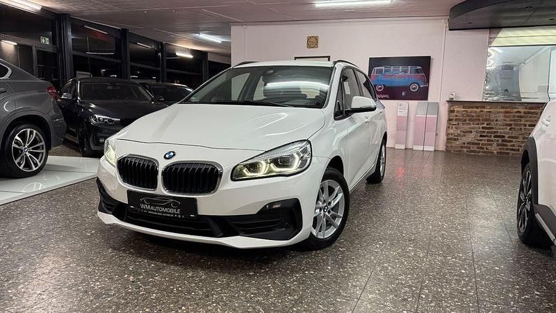 Weiß Gebraucht 2019 BMW 218 Active Tourer Advantage Van / Kleinbus | 9.995 € (Guter Preis) - Bild 1/4