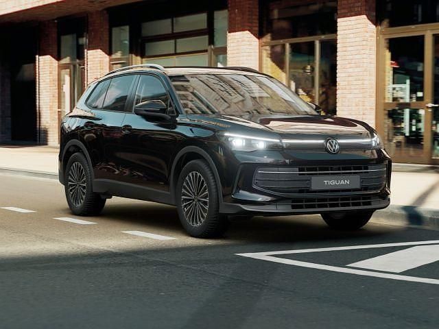 Neu VW Tiguan 150 PS (110 kW) 2025 Schwarz SUV