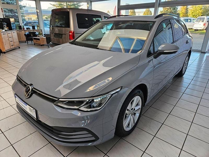 Grau Gebraucht 2021 VW Golf VIII Life Kombi | 17.900 € (Superpreis) - Bild 1/4