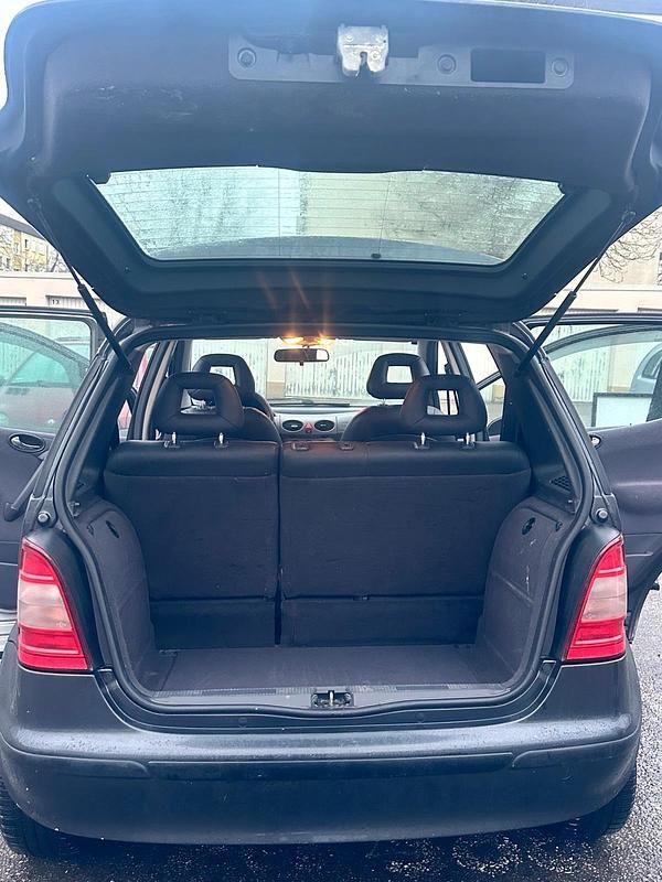 Gebraucht Mercedes A190 200 PS (147 kW) 2001 Grau Kleinwagen