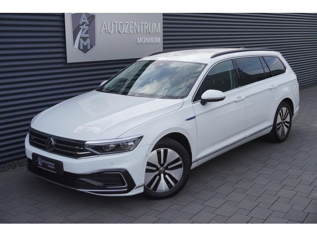 (pure white) Gebraucht 2021 VW Passat GTE Kombi | 27.358 € (Etwas zu teuer) - Bild 1/4