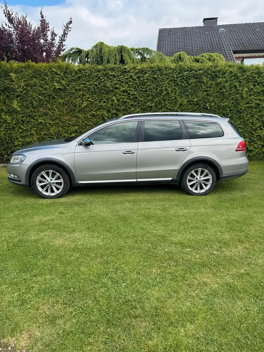 Gebraucht VW Passat Alltrack 140 PS (102 kW) 2012 Silber Kombi