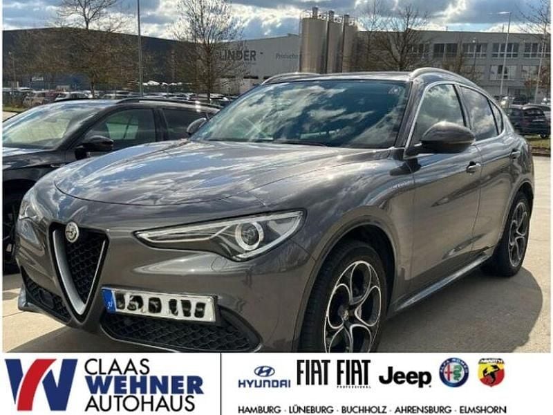 Grau Gebraucht 2021 Alfa Romeo Stelvio Lusso SUV | 27.900 € (Guter Preis) - Bild 1/4