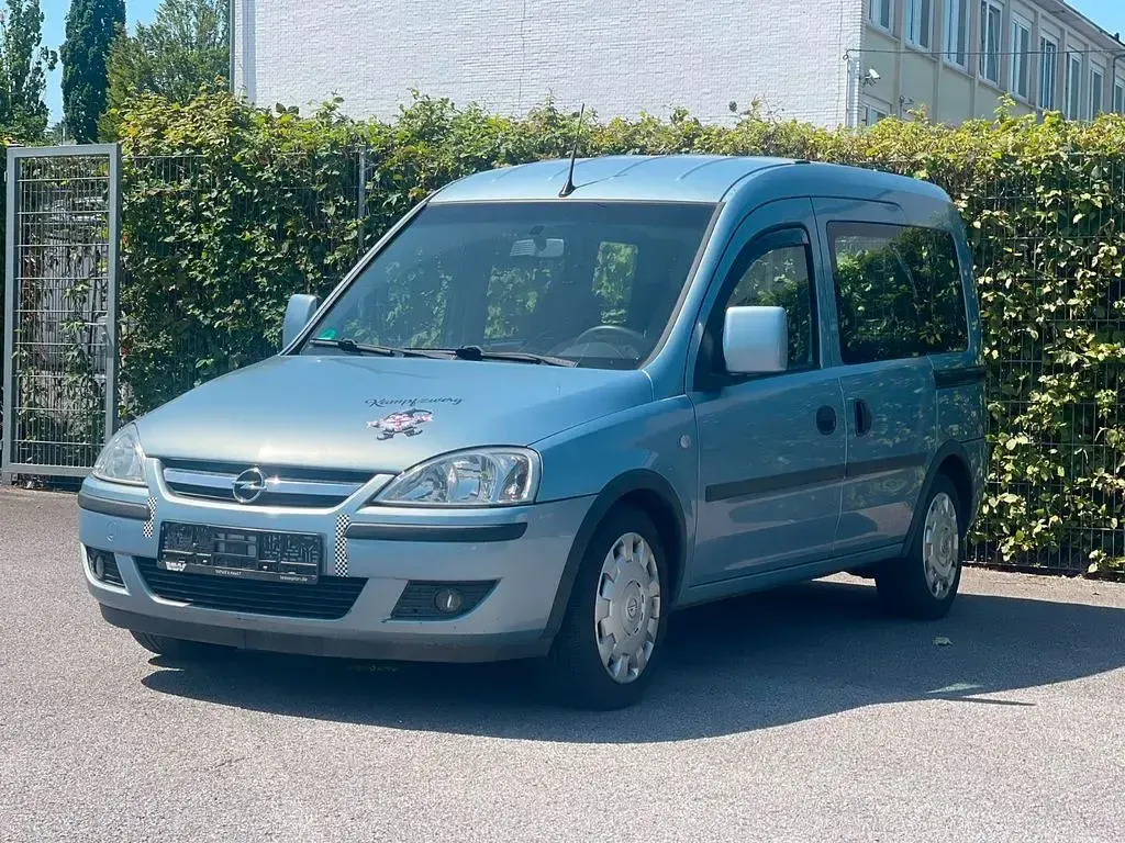 Gebraucht Opel Combo 90 PS (66 kW) 2009 Blau Van / Kleinbus