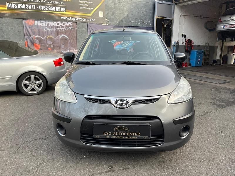 Gebraucht Hyundai i10 Edition+ 67 PS (49 kW) 2009 Grau Kleinwagen