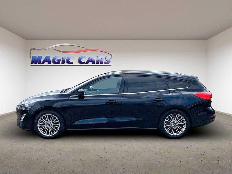 Gebraucht Ford Focus Titanium 150 PS (110 kW) 2020 Schwarz Kombi