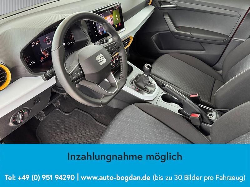 Gebraucht Seat Arona Style 95 PS (69 kW) 2023 Reinrot SUV