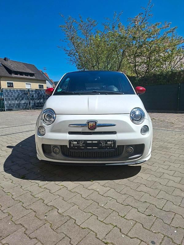 Usado Abarth 595C 160 HP (117 kW) 2016 Branco Cabrios