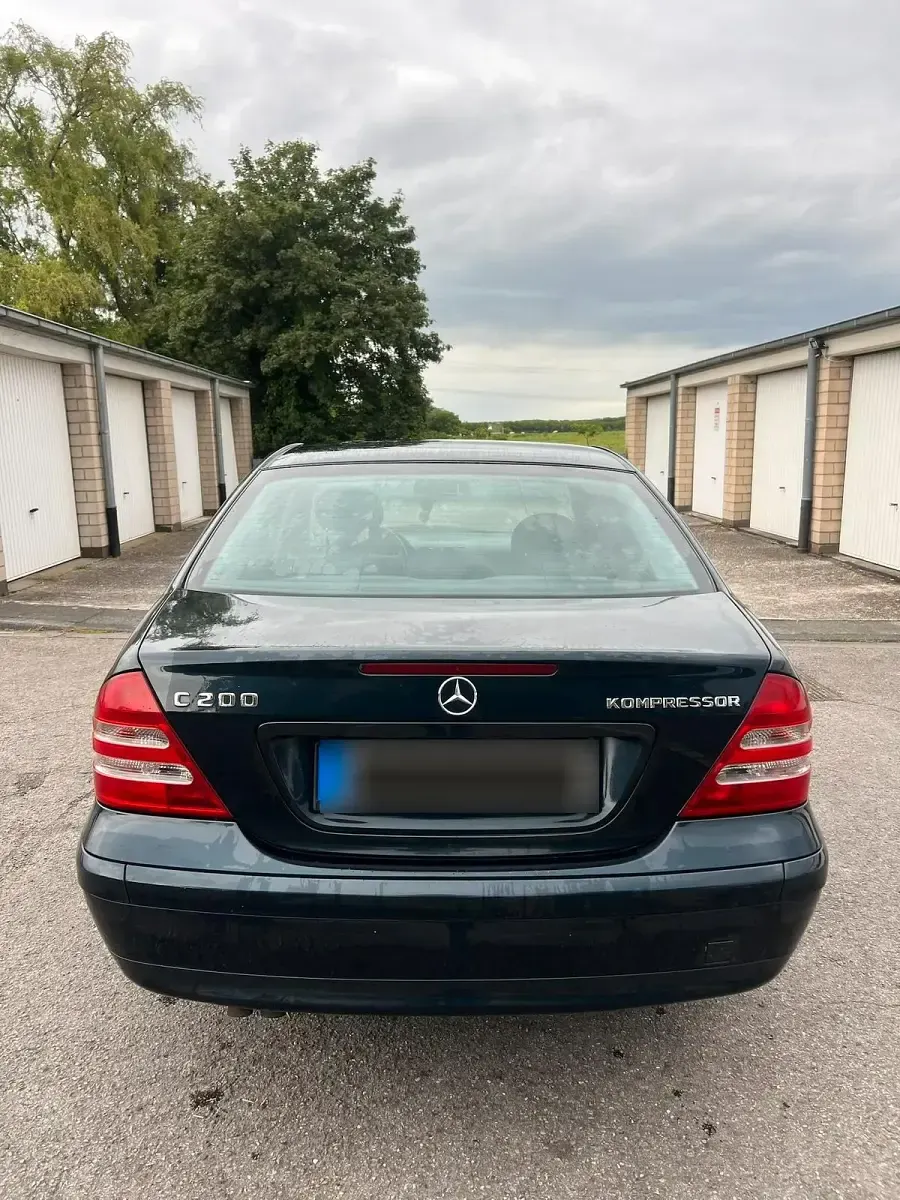 Gebraucht Mercedes C200 163 PS (119 kW) 2000 Schwarz Limousine