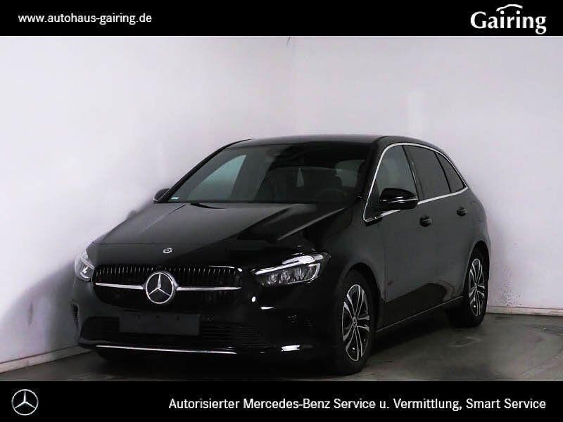 Schwarz Gebraucht 2024 Mercedes B180 Progressive Van / Kleinbus | 33.900 € (Etwas zu teuer) - Bild 1/4