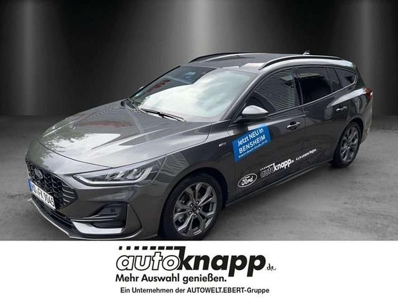 Grau Gebraucht 2024 Ford Focus ST-Line X Kombi | 26.990 € (Teuer) - Bild 1/4