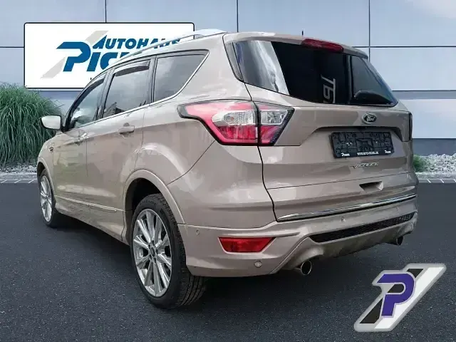 Gebraucht Ford Kuga Vignale 150 PS (110 kW) 2019 Beige(metallic) SUV