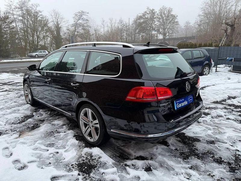 Gebraucht VW Passat Highline 177 PS (130 kW) 2013 Schwarz Kombi