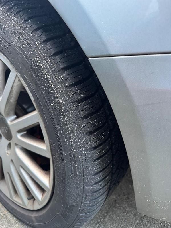 Usado Audi A6 177 HP (130 kW) 2005 Prateado Carrinha